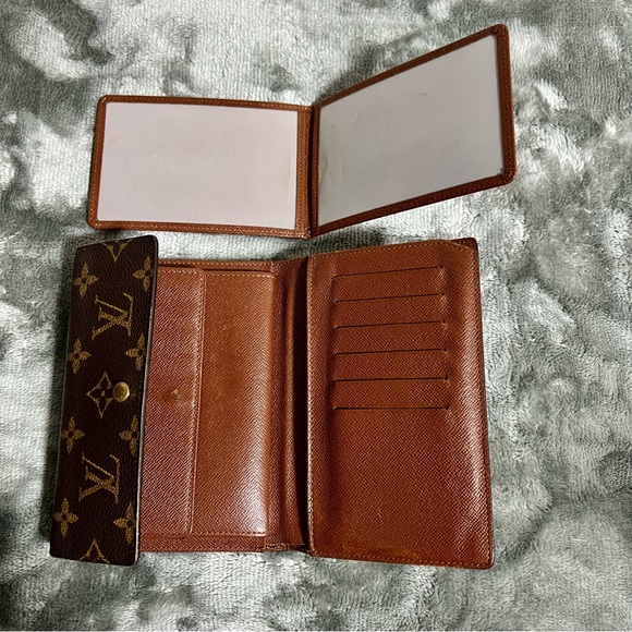 Louis Vuitton Porte Tresor Etui Trifold Monogram canvas Wallet w/ pass case - Picture 6 of 13